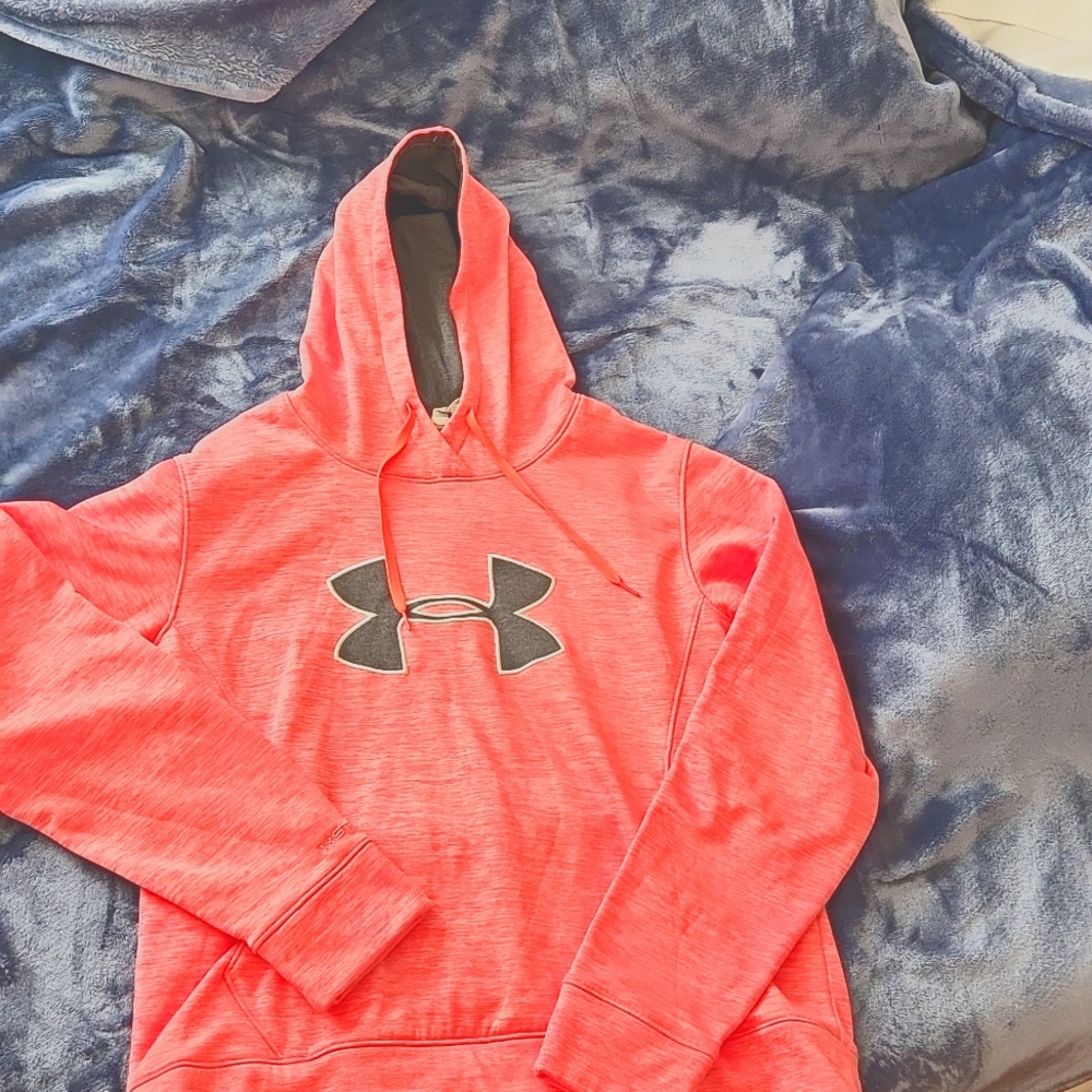 Under Armour cold gear hoodie size XL